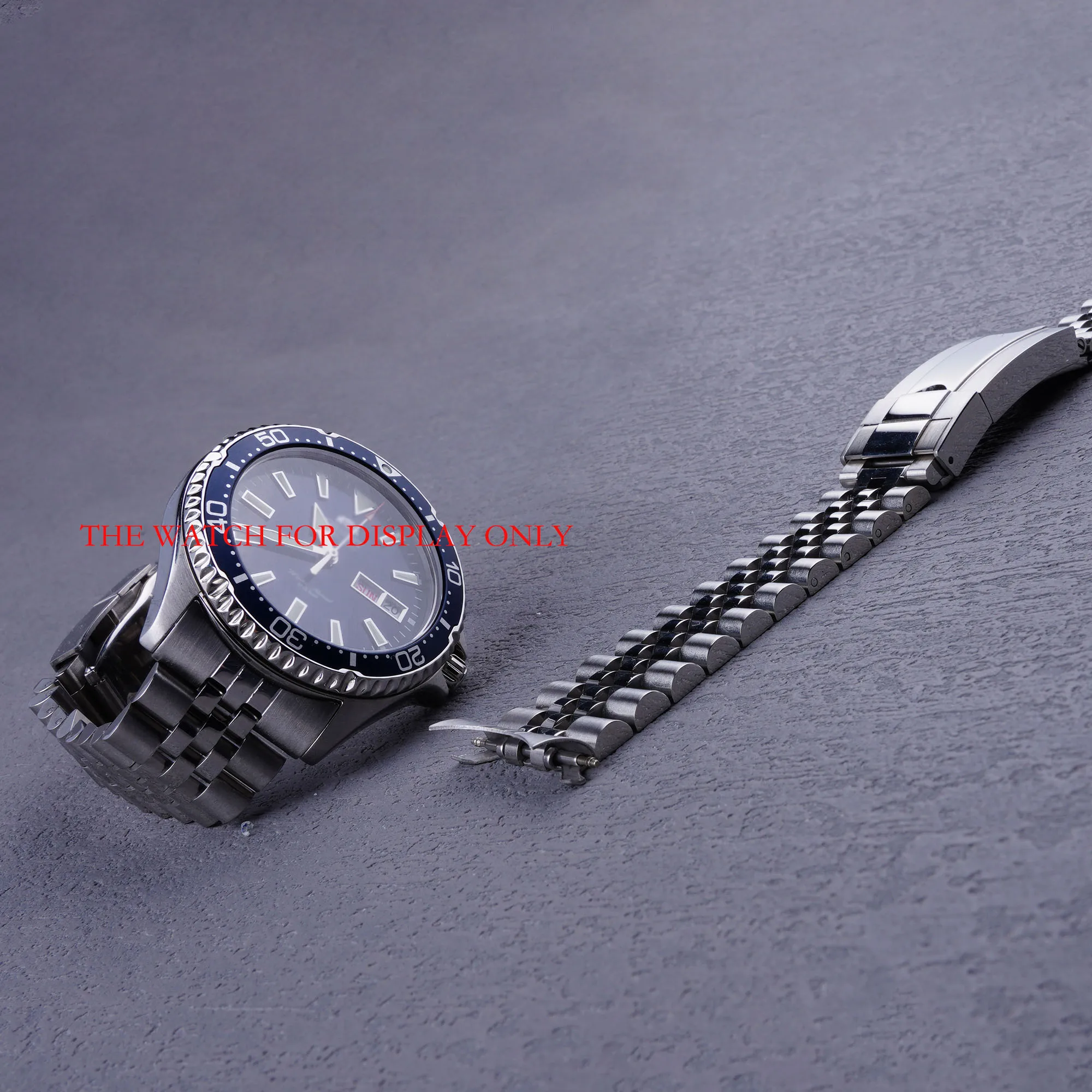 Jared Jewelry Watches - Rolamy 22mm Argento Giubileo Solido Vite
