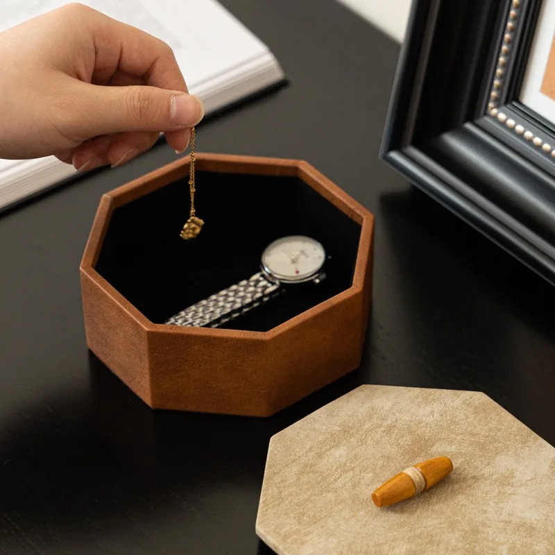 Organizzatori per Orologi Ital - Jewelry Box With Watches recensione e prezzo