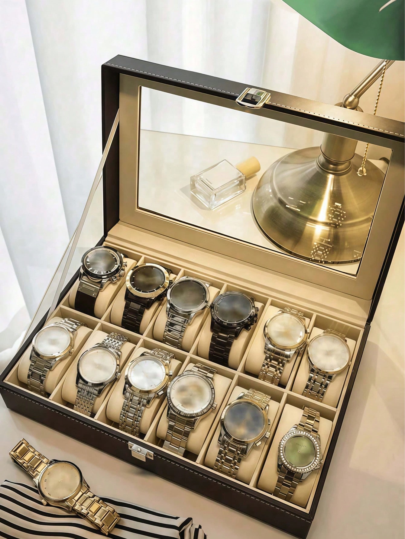 Scatola Porta Orologi in Pelle - Jewelry Box With Watches recensione e prezzo