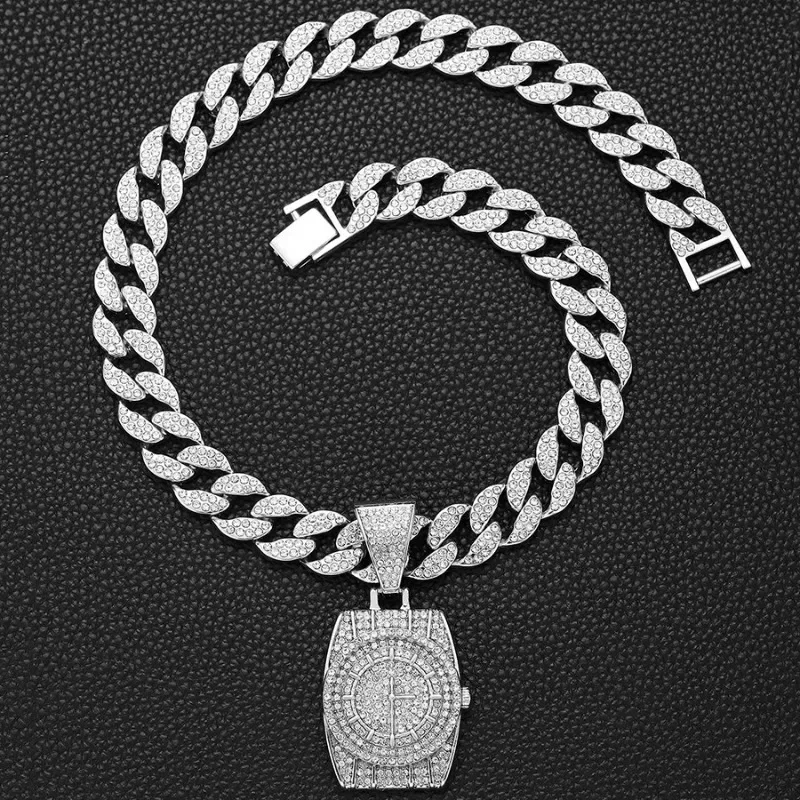 Collana girocollo unica in sti - Unique Jewelry Watches recensione e prezzo